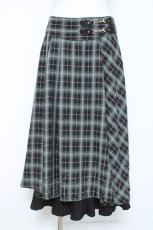 画像1: axes femme / 裾プリーツチェック柄スカート  グリーン Y-26-05-19-166-AX-SK-SZ-ZY (1)
