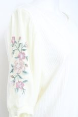 画像3: axes femme / チュール刺繍リブプルオーバー  白 Y-26-05-19-024-AX-TO-SZ-ZY (3)