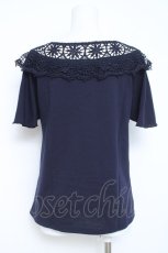 画像2: axes femme / 肩レースプリントTシャツ  紺 Y-26-05-19-028-AX-TO-SZ-ZY (2)