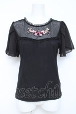 画像1: axes femme / お花手刺繍カットプルオーバー  黒 Y-26-05-19-031-AX-TO-SZ-ZY (1)