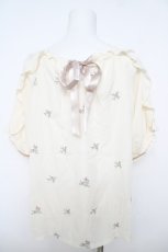 画像2: axes femme / ローズ刺繍フリルプルオーバー M 生成り３ Y-26-05-21-046-AX-BL-SZ-ZY (2)