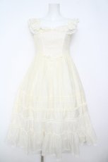 画像1: Mademoiselle Pearl（海外ロリータブランド） / ブーケリボン刺繍ジャンパースカート S 生成り Y-26-05-23-083-LO-OP-SA-ZY (1)