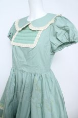 画像3: Mademoiselle Pearl（海外ロリータブランド） / 葡萄刺繍半袖ワンピース M グリーン Y-26-05-23-086-LO-OP-SA-ZY (3)