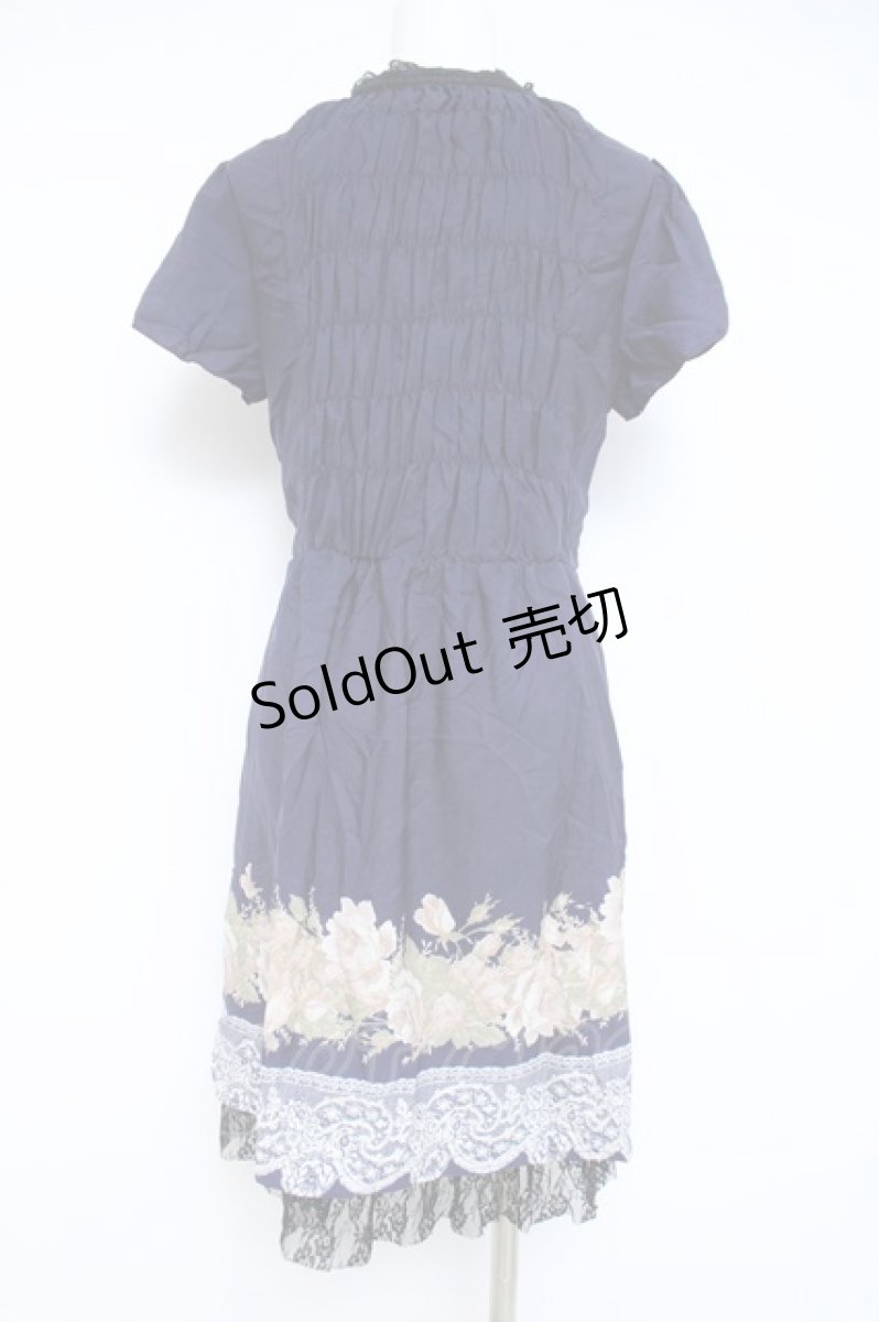 画像2: axes femme / フロントレースアップワンピース  紺 Y-26-05-26-112-AX-OP-SZ-ZY (2)