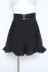 画像1: Honey Cinnamon / ビジューバックルフリルショートパンツ F 黒 Y-26-05-28-058-LO-PA-SZ-ZY (1)