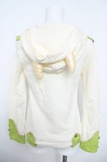 画像2: Angelic Pretty / Monstersパーカー  生成り Y-26-06-01-084-AP-TO-SZ-ZY (2)