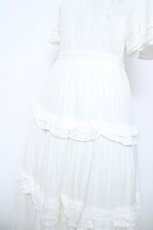 画像3: axes femme Nostalgic / ティアードロングワンピース  白 Y-26-06-01-135-LO-OP-SZ-ZY (3)