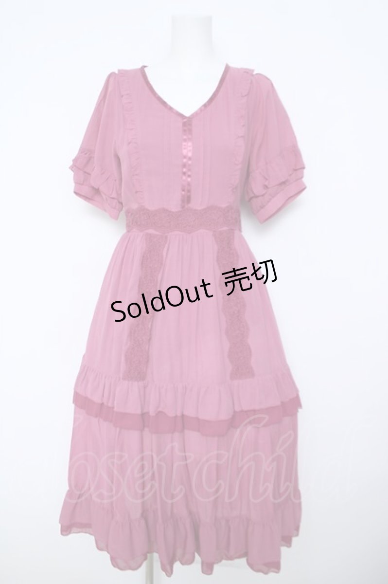 画像1: axes femme / レースラインティアードワンピース  ピンク Y-26-06-01-140-AX-OP-SZ-ZS (1)