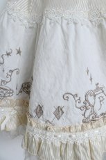 画像3: FRILL / 裾刺繍スカート  生成り Y-26-06-01-192-HN-SK-SZ-ZY (3)