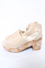 画像2: axes femme POETIQUE / 刺繍ウェッジソールパンプス M ベージュ Y-26-06-03-052-AX-SH-SZ-ZY (2)