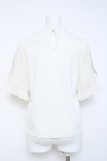 画像2: axes femme / ラベンダー刺繍プルオーバー M 白 Y-26-06-03-063-AX-TO-SZ-ZY (2)