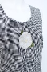 画像5: KANEKO ISAO / ギンガムカメリア刺繍ブラウス  黒 Y-26-06-03-087-EL-BL-SZ-ZY (5)