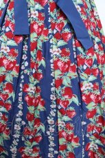 画像4: Jane Marple / Strawberry Topiaryワンピース  青 Y-26-06-03-151-JM-OP-SZ-ZY (4)