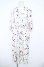 画像1: axes femme / ぼかし花柄ワンピース M 白 Y-26-06-05-080-AX-OP-SZ-ZY (1)