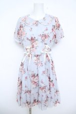 画像1: axes femme POETIQUE / 花柄スカラップ襟半袖ワンピース M サックス Y-26-06-05-084-AX-OP-SZ-ZY (1)