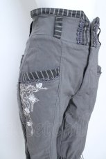 画像3: Ozz oneste / ポケット刺繍パンツ  グレー Y-26-06-05-132-OO-PA-SZ-ZY (3)