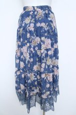 画像2: axes femme / 裾レース花柄スカート M ブルー Y-26-06-05-172-AX-SK-SZ-ZY (2)