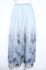 画像2: axes femme / グラデチュール刺繍スカート M サックス Y-26-06-05-193-AX-SK-SZ-ZY (2)