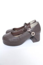 画像2: axes femme / パールバックルおでこパンプス M 茶 Y-26-06-05-025-AX-SK-SZ-ZY (2)