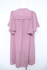 画像2: axes femme / シアーチェックケープ風ワンピース F ピンク Y-26-06-08-089-AX-OP-SZ-ZY (2)