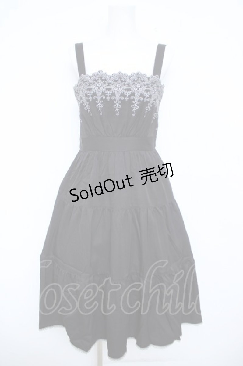 画像1: axes femme POETIQUE / スカラップ刺繍キャミワンピース M 黒 Y-26-06-08-095-AX-OP-SZ-ZY (1)