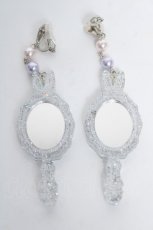 画像2: Angelic Pretty / Bunny Mirrorイヤリング  シルバー Y-26-06-08-001-AP-AC-SZ-ZY (2)