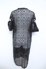 画像2: axes femme / ライン刺繍レースロングシャツ F 黒 Y-26-06-08-108-AX-BL-SZ-ZY (2)