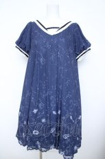 画像1: axes femme kawaii / 星座柄セーラーワンピース M 紺 Y-26-06-10-096-AX-OP-SZ-ZY (1)