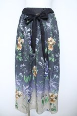 画像1: axes femme / ボタニカルガーデン花柄スカート F チャコール Y-26-06-10-121-AX-SK-SZ-ZY (1)