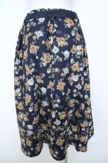 画像2: axes femme / ローズプリントフレアースカート M 紺 Y-26-06-10-126-AX-SK-SZ-ZY (2)