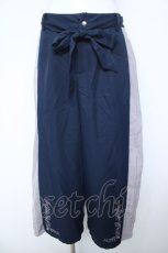 画像1: axes femme / サイドプリーツ刺繍入りガウチョパンツ M 紺 Y-26-06-10-131-AX-PA-SZ-ZY (1)