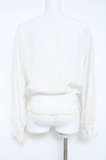 画像2: INGEBORG / リボンフリルブラウス  白 Y-26-06-12-005-LO-BL-SZ-ZY (2)