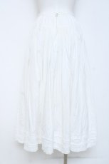 画像2: INGEBORG / 裾フリルペチコートスカート  アイボリー Y-26-06-13-120-LO-SK-SA-ZY (2)