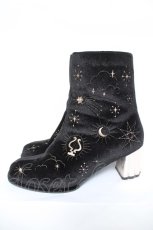 画像2: axes femme POETIQUE / 天体モチーフ刺繍ベロアブーツ L 黒 Y-26-06-14-055-AX-SH-SZ-ZY (2)