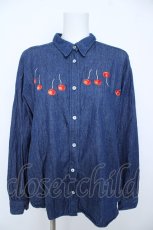 画像1: INGEBORG / チェリー刺繍デニムブラウス  インディゴ Y-26-06-18-086-LO-BL-SZ-ZY (1)
