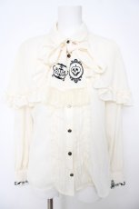 画像1: axes femme / ダークロマンティック刺繍ブラウス/Disneyヴィランズ  生成り Y-26-06-18-029-AX-BL-SZ-ZY (1)