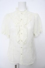 画像1: axes femme / 総刺繍フリルブラウス  生成り Y-26-06-18-030-AX-BL-SZ-ZY (1)