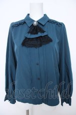 画像1: axes femme / カメオ×ジャボブローチ付ブラウス M グリーン Y-26-06-18-032-AX-BL-SZ-ZY (1)