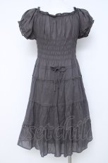 画像2: axes femme / はしごレースシャーリングワンピース M グレー Y-26-06-20-112-AX-OP-SZ-ZY (2)