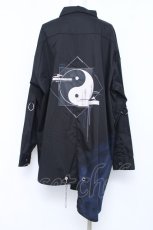 画像2: ililil /  コラボ【雨間】オーバーサイズシャツ F ブラック Y-26-06-22-032-PU-BL-YM-ZI (2)