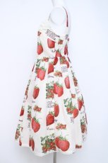 画像2: Leur Getter / Strawberry gardenキャミワンピース M オフ白 Y-26-06-22-056-LU-OP-SZ-ZY (2)