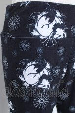 画像3: NieR Clothing / 和柄九尾柄レギンス  黒 Y-26-06-22-113-PU-PA-SZ-ZI (3)