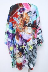 画像2: TRAVAS TOKYO / グラフィック総柄Tシャツ  白 Y-26-06-22-174-PU-TO-SZ-ZY (2)