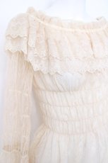 画像5: ATELIER PIERROT / Shirring Princess Sleeve Blouse-Lace-  生成り Y-26-06-22-233-EL-BL-SZ-ZY (5)