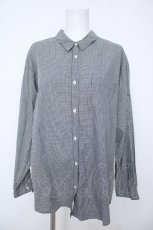 画像1: INGEBORG / ロゴ刺繍ビッグシャツ  黒 Y-26-06-24-074-LO-BL-SZ-ZY (1)