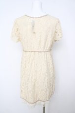 画像2: axes femme / レーシー裾ティアードチュニック  生成り Y-26-06-24-084-AX-TO-SZ-ZY (2)