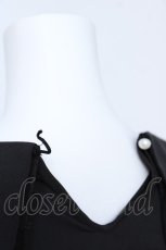 画像3: axes femme / リボン付き猫刺繍ブラウスプルオーバー  黒 Y-26-06-24-021-AX-BL-SZ-ZY (3)