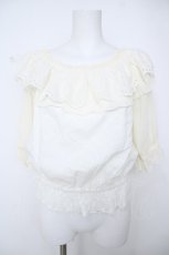 画像1: axes femme / レース切替オフショルブラウス  生成り Y-26-06-24-037-AX-TO-SZ-ZY (1)