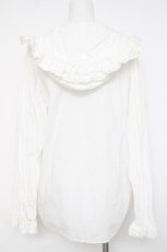 画像2: KETTY / リボン付タックフリルフードブラウス  白 Y-26-06-27-108-LO-BL-SZ-ZS (2)