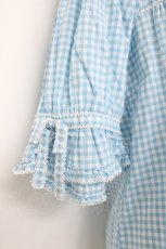 画像4: PINK HOUSE / はしごレース&サテンリボン使いローンブラウス F サックス Y-26-06-27-125-LO-BL-SZ-ZS (4)